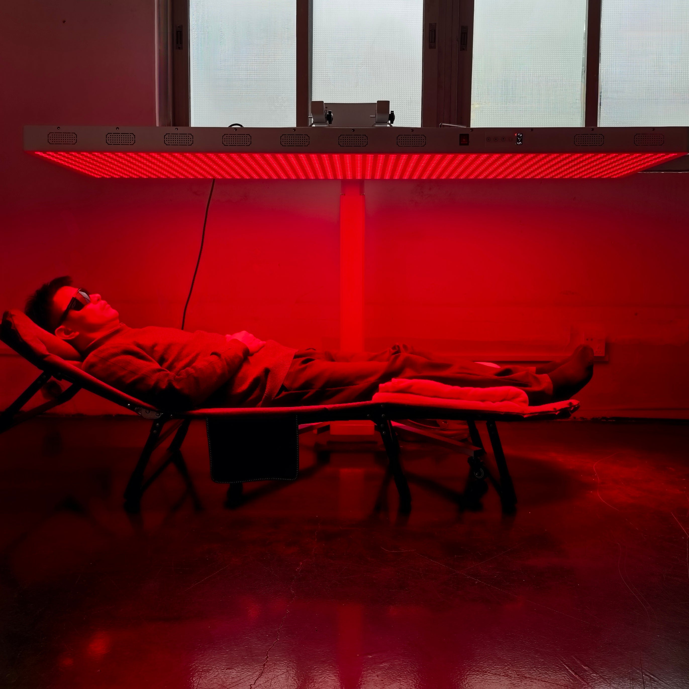AL-PRO Series Heavy Duty Panel Red Therapy Light – 1000W / 1250W | Dual Chip Red Light & Infrared | Touch Control with Timer & Pulse Dimming | Hanging/Mobile Stand/Electrical Mobile Stand Options| for Pain Relief & Skin Beauty