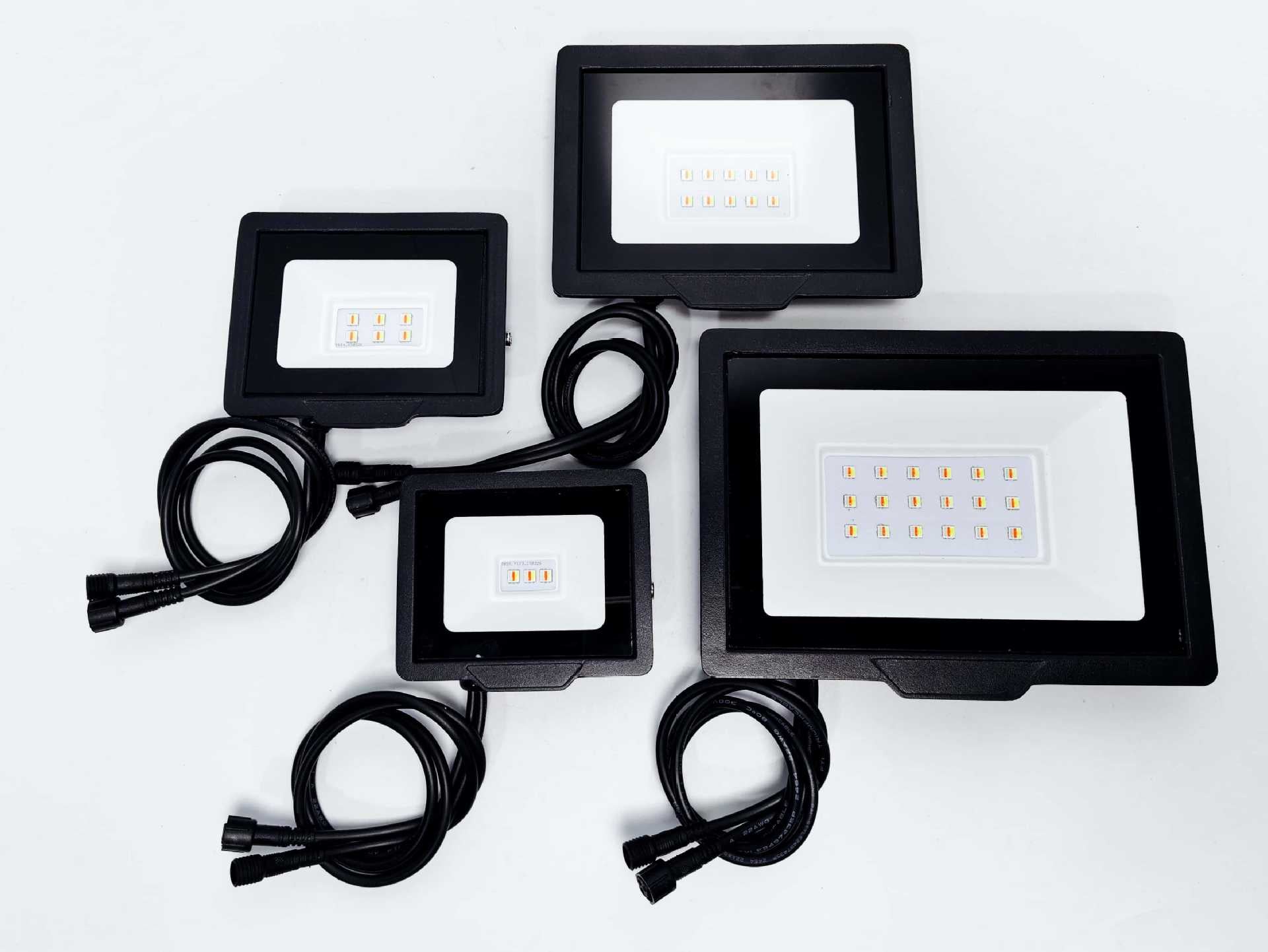 FL-IC Series SPI WS2811 RGBIC Addressable LED Flood Light – 10W - 50W | 24V DC | IP66 Waterproof Outdoor Landscape Light with Aluminum Housing & Tempered Glass | For Stage, Wall Wash & Architectural Lighting | Hardwired Connection (No Plug) | 2 / 10-Pack