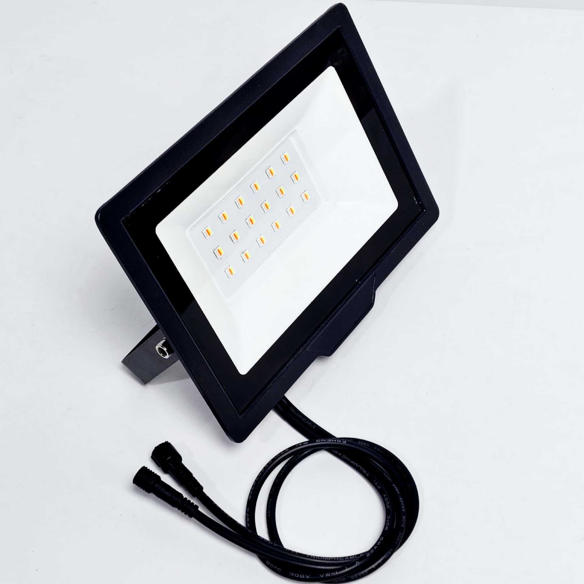 FL-IC Series SPI WS2811 RGBIC Addressable LED Flood Light – 10W - 50W | 24V DC | IP66 Waterproof Outdoor Landscape Light with Aluminum Housing & Tempered Glass | For Stage, Wall Wash & Architectural Lighting | Hardwired Connection (No Plug) | 2 / 10-Pack