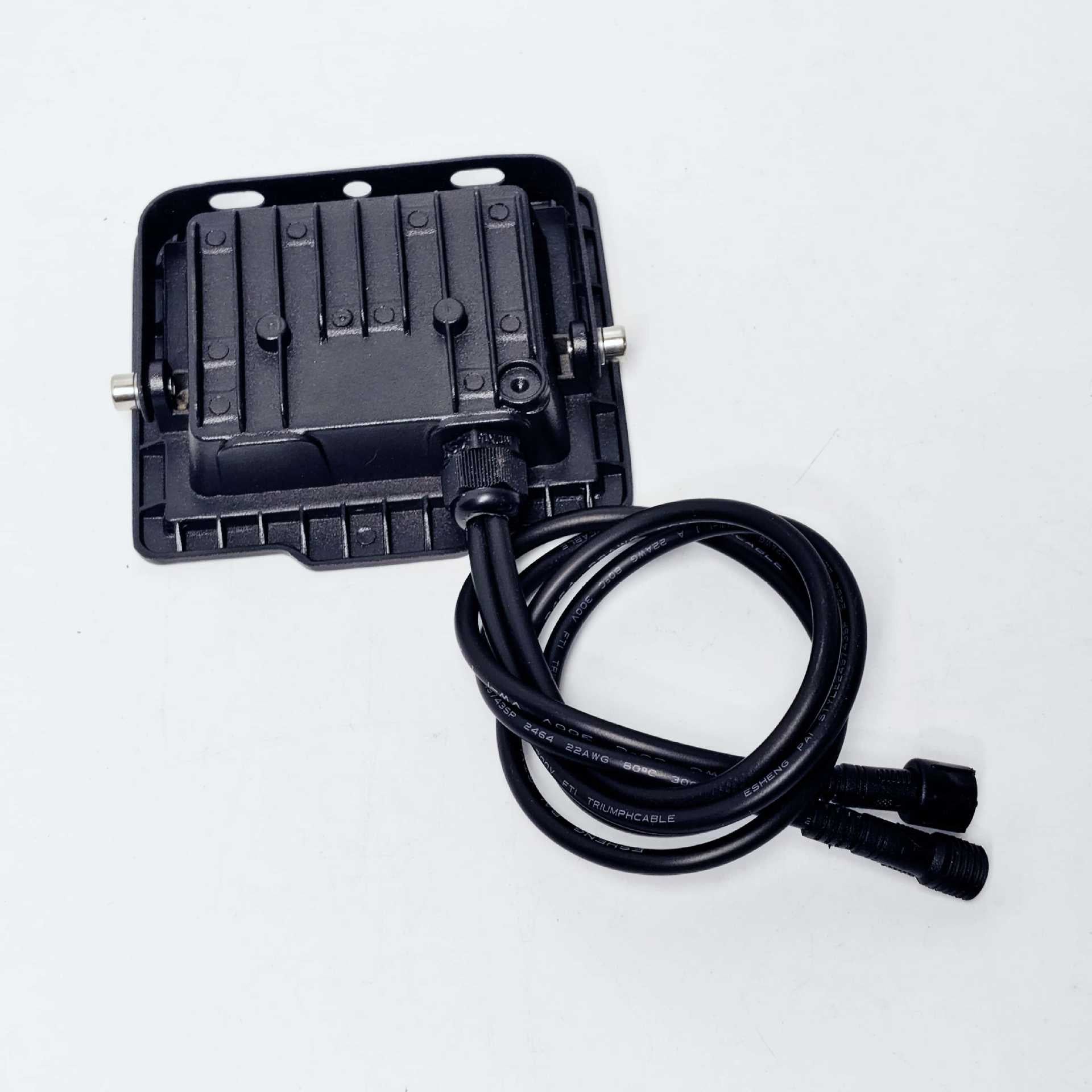 FL-IC Series SPI WS2811 RGBIC Addressable LED Flood Light – 10W - 50W | 24V DC | IP66 Waterproof Outdoor Landscape Light with Aluminum Housing & Tempered Glass | For Stage, Wall Wash & Architectural Lighting | Hardwired Connection (No Plug) | 2 / 10-Pack