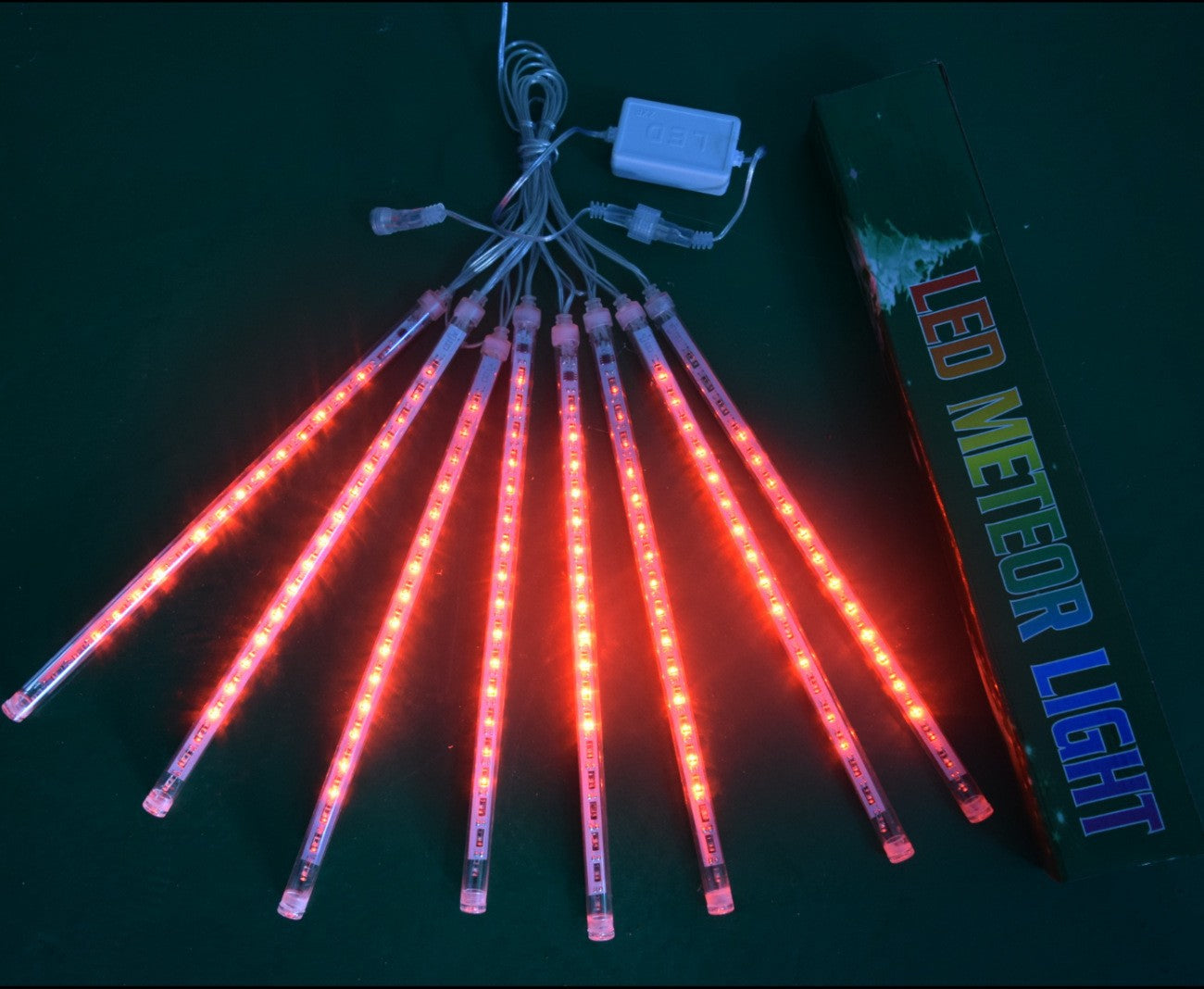 Lot de 3 guirlandes lumineuses de Noël avec pluie de météores, 8 tubes de 30,5 cm, étanches, à brancher, pour Halloween, Noël, fête, maison, terrasse, décoration extérieure