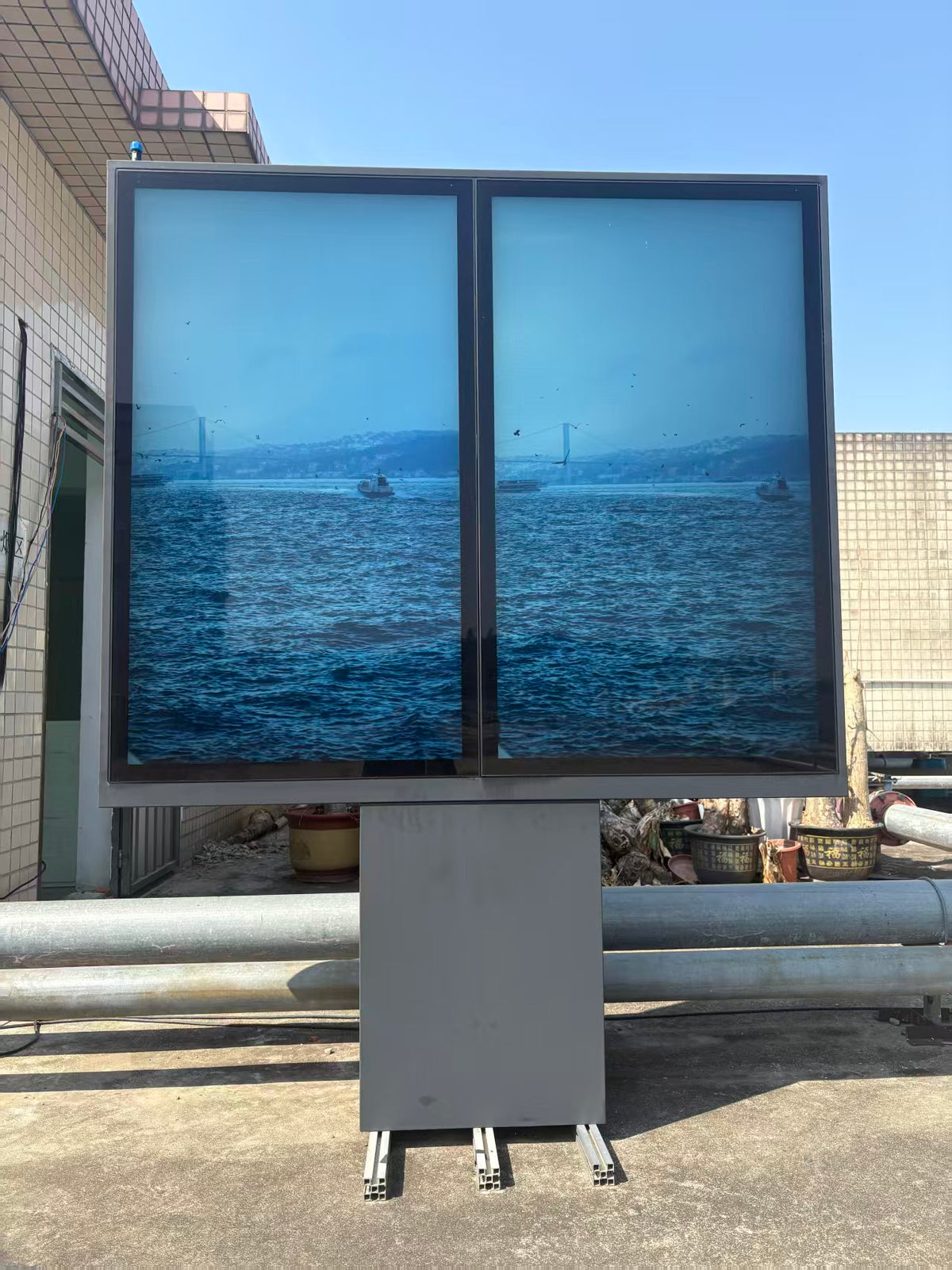 2500-Nit IP66 Outdoor Dual-Screen LCD Digital Signage | 43", 49" & 55" | Optical Bonding | Floor-Standing | Optional Touchscreen