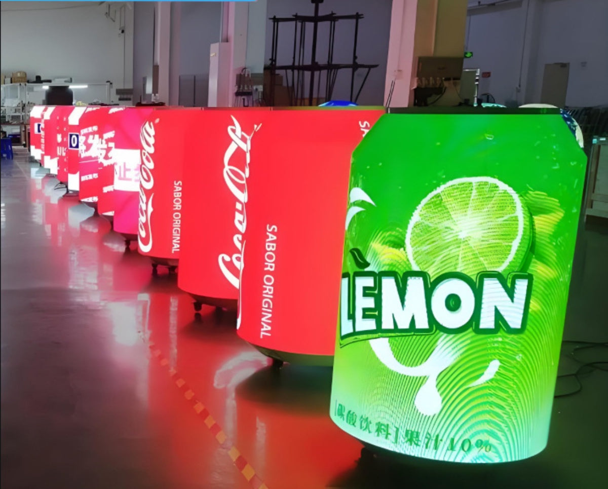 P1.86 | Écran LED d'intérieur P2 pour canettes de soda, sur pied, avec roulettes