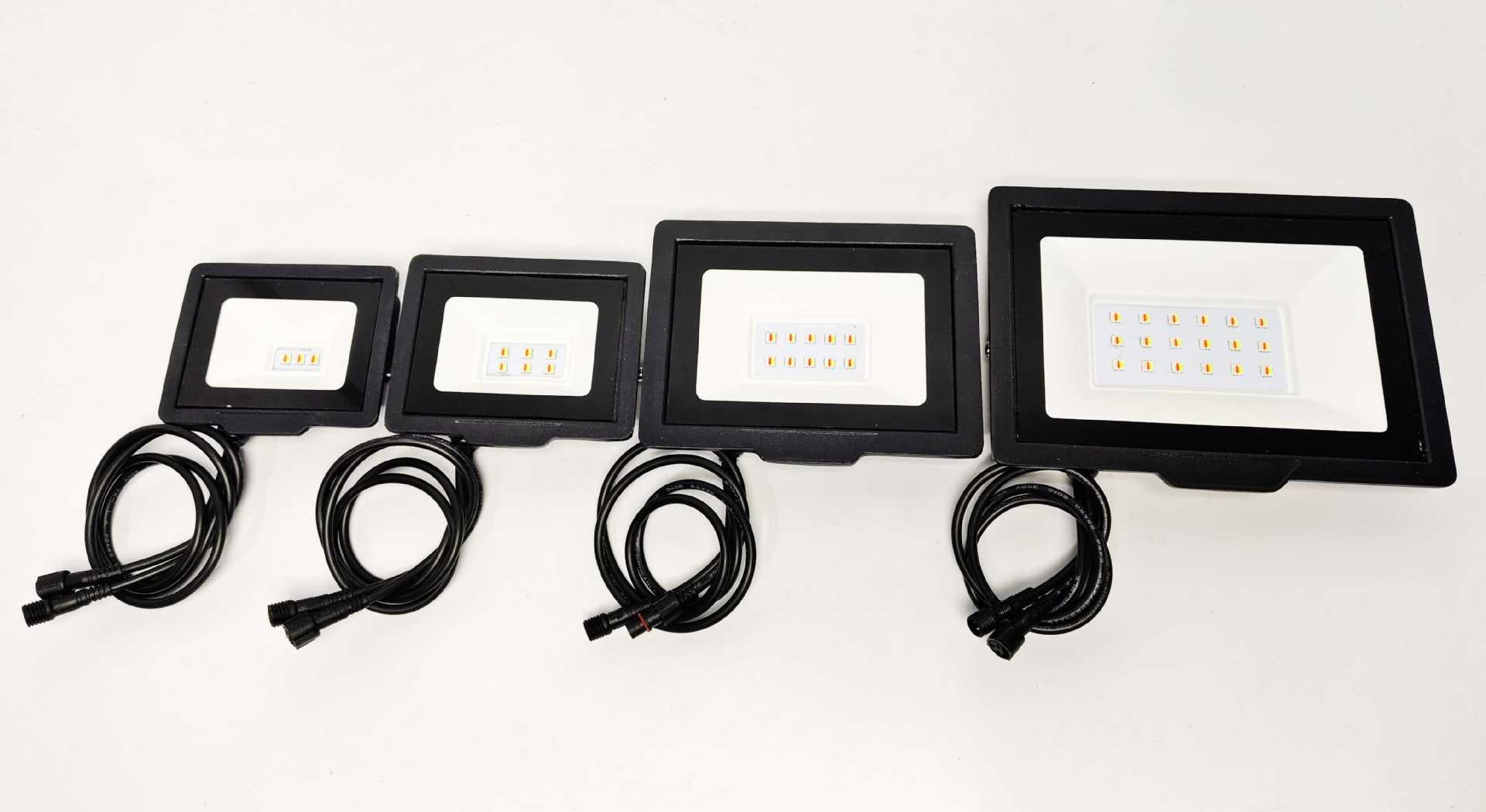 FL-IC Series SPI WS2811 RGBIC Addressable LED Flood Light – 10W - 50W | 24V DC | IP66 Waterproof Outdoor Landscape Light with Aluminum Housing & Tempered Glass | For Stage, Wall Wash & Architectural Lighting | Hardwired Connection (No Plug) | 2 / 10-Pack