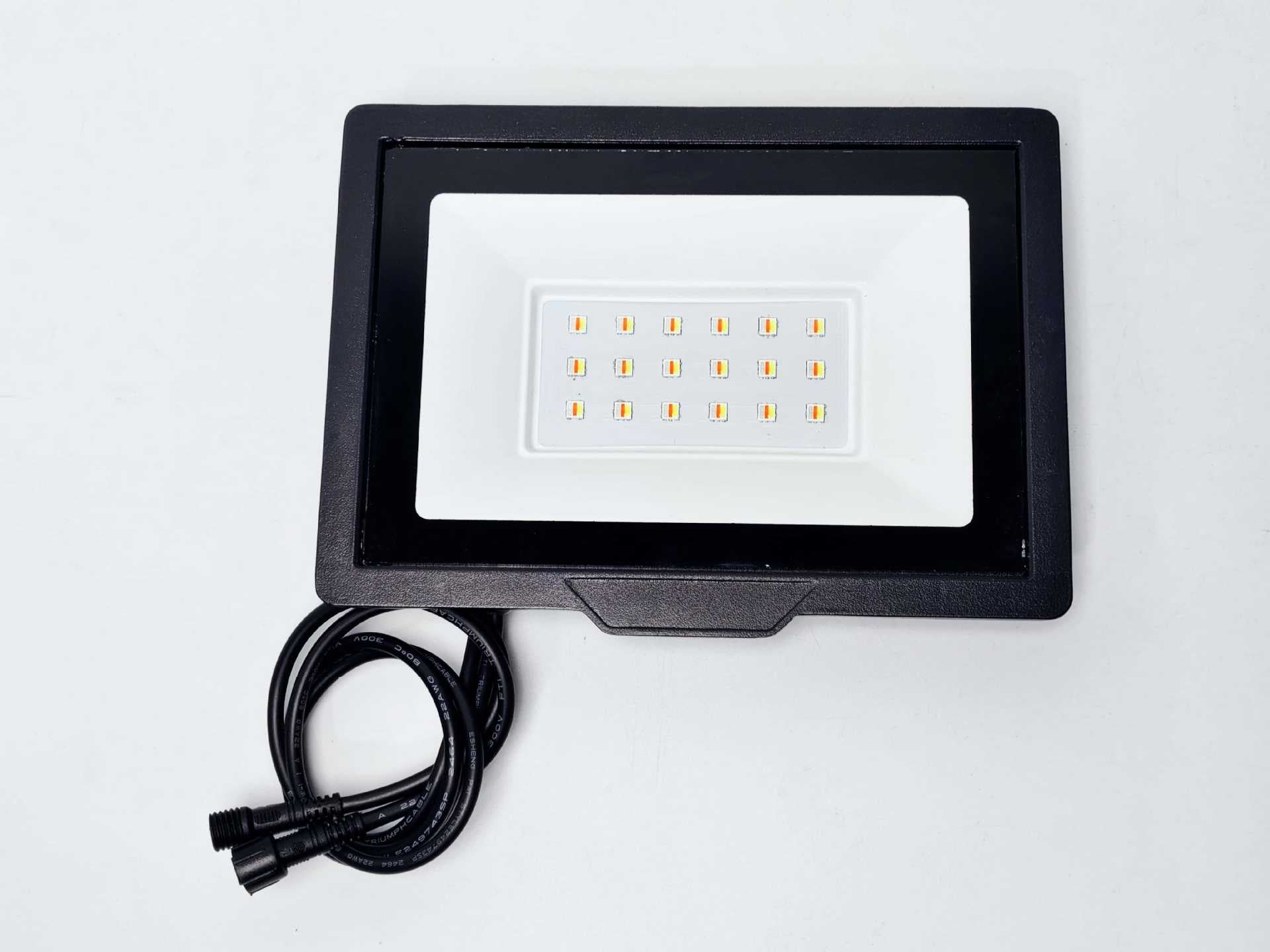 FL-IC Series SPI WS2811 RGBIC Addressable LED Flood Light – 10W - 50W | 24V DC | IP66 Waterproof Outdoor Landscape Light with Aluminum Housing & Tempered Glass | For Stage, Wall Wash & Architectural Lighting | Hardwired Connection (No Plug) | 2 / 10-Pack