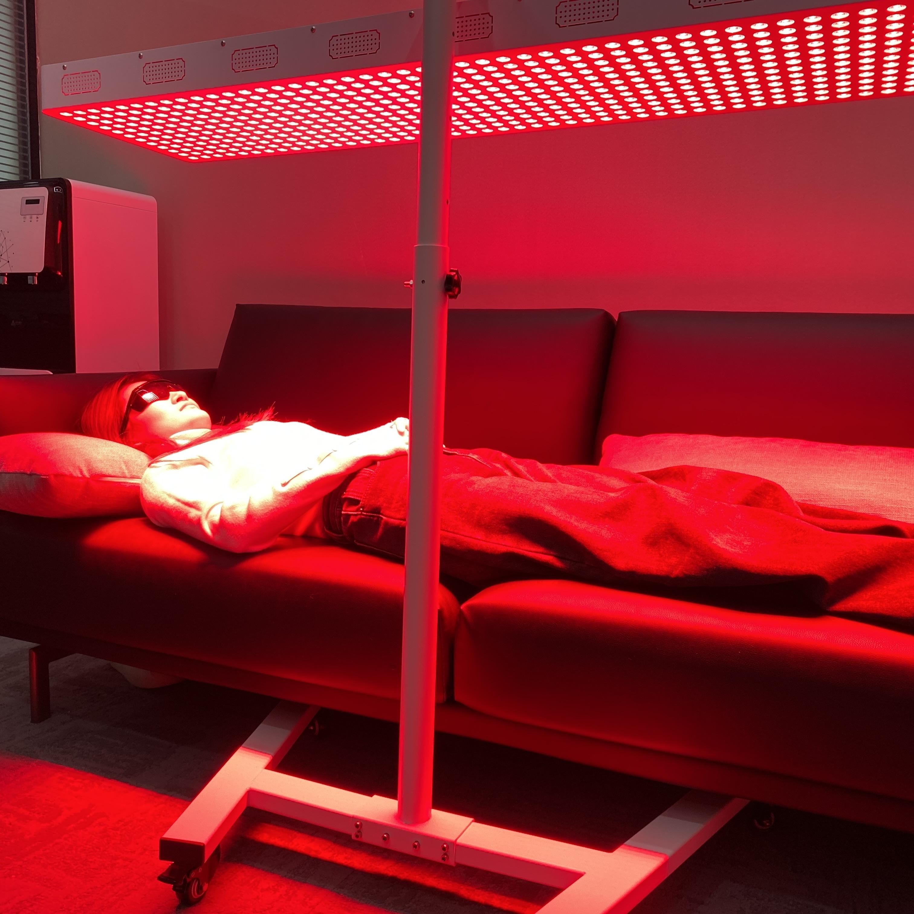 ALPRO1500 Rotes LED-Lichttherapie-Panel, 420 W tiefrote 660 nm und Nahinfrarot 850 nm LED-Lichttherapie