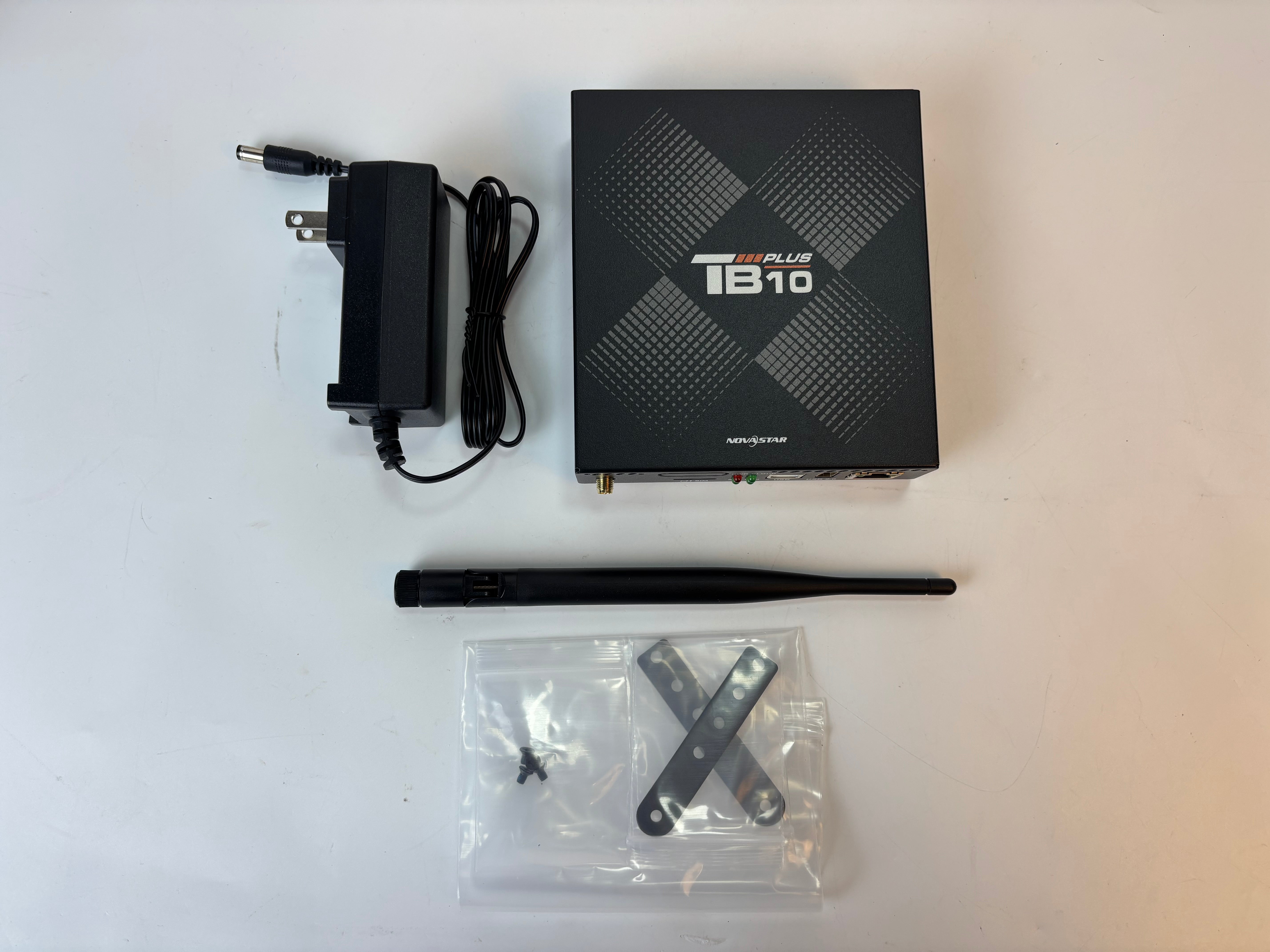 NovaStar TB10 Plus Multimedia-Player – 650.000 Pixel | Asynchrone LED-Steuerbox der Einstiegsklasse mit WLAN für LED-Bildschirme 