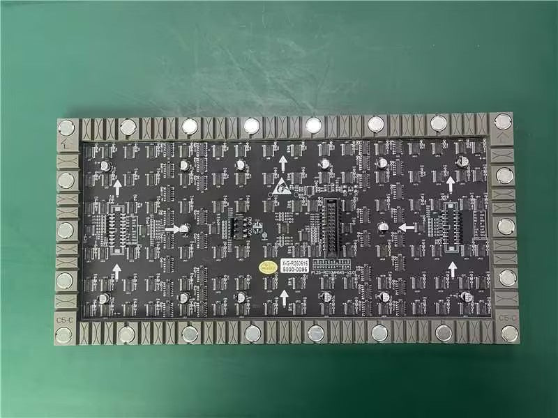 Flexibles LED-Modul für den Innenbereich der IF-3S-Serie – P1.25 | 320×160 mm | SMD | Weiche Rückschale mit Magnet | 600 Nits 